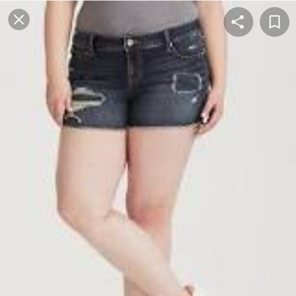 TORRID Skinny Short Short